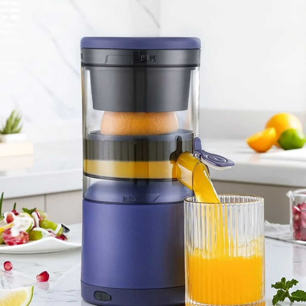 Blue portable USB mini electric juicer 150W with vertical spiral rod cutter head and USB data cable