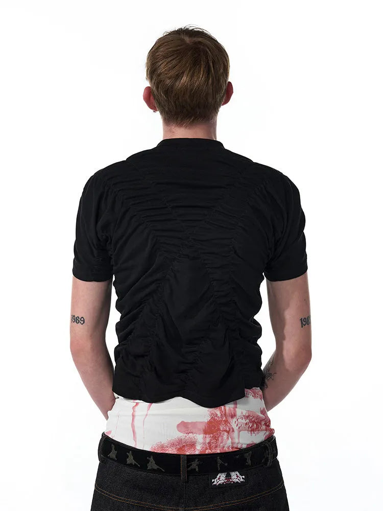 Black men's slim fit T-shirt with pleated detail and short sleeves for summer wear