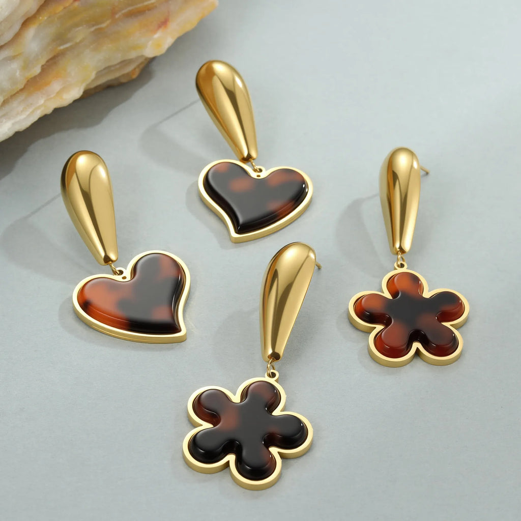 Women's tortoiseshell resin hawksbill colour earrings in heart and flower designs with stainless steel and 18K gold plating