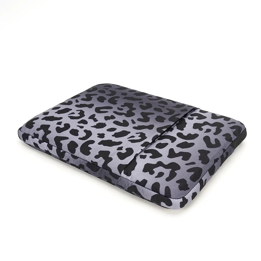 Leopard print laptop sleeve with flannel lining for 13-inch and 15.6-inch devices