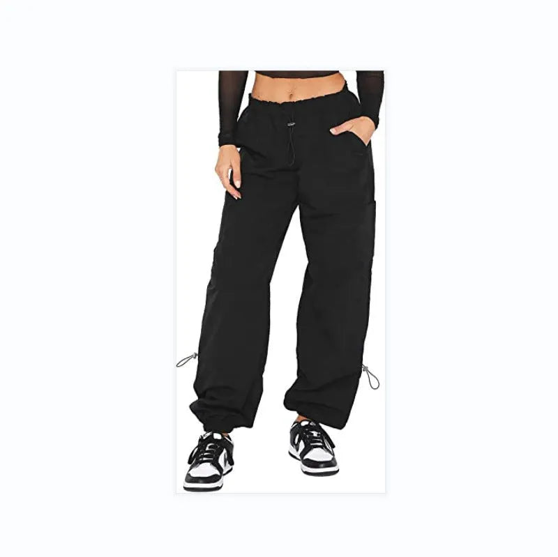 Man's loose-fit straight-leg cargo pants in polyester, shown in a choice of colours including khaki and grey.