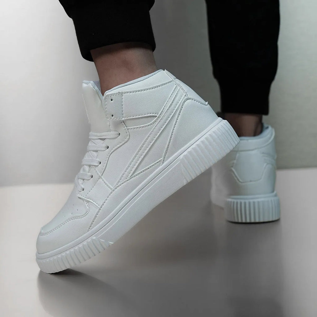 White men's casual round-toe shoes made of microfiber for autumn and winter.