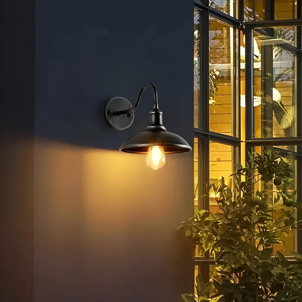 Retro-style outdoor wall lamp for villa courtyards in copper or silver finish with angled design options