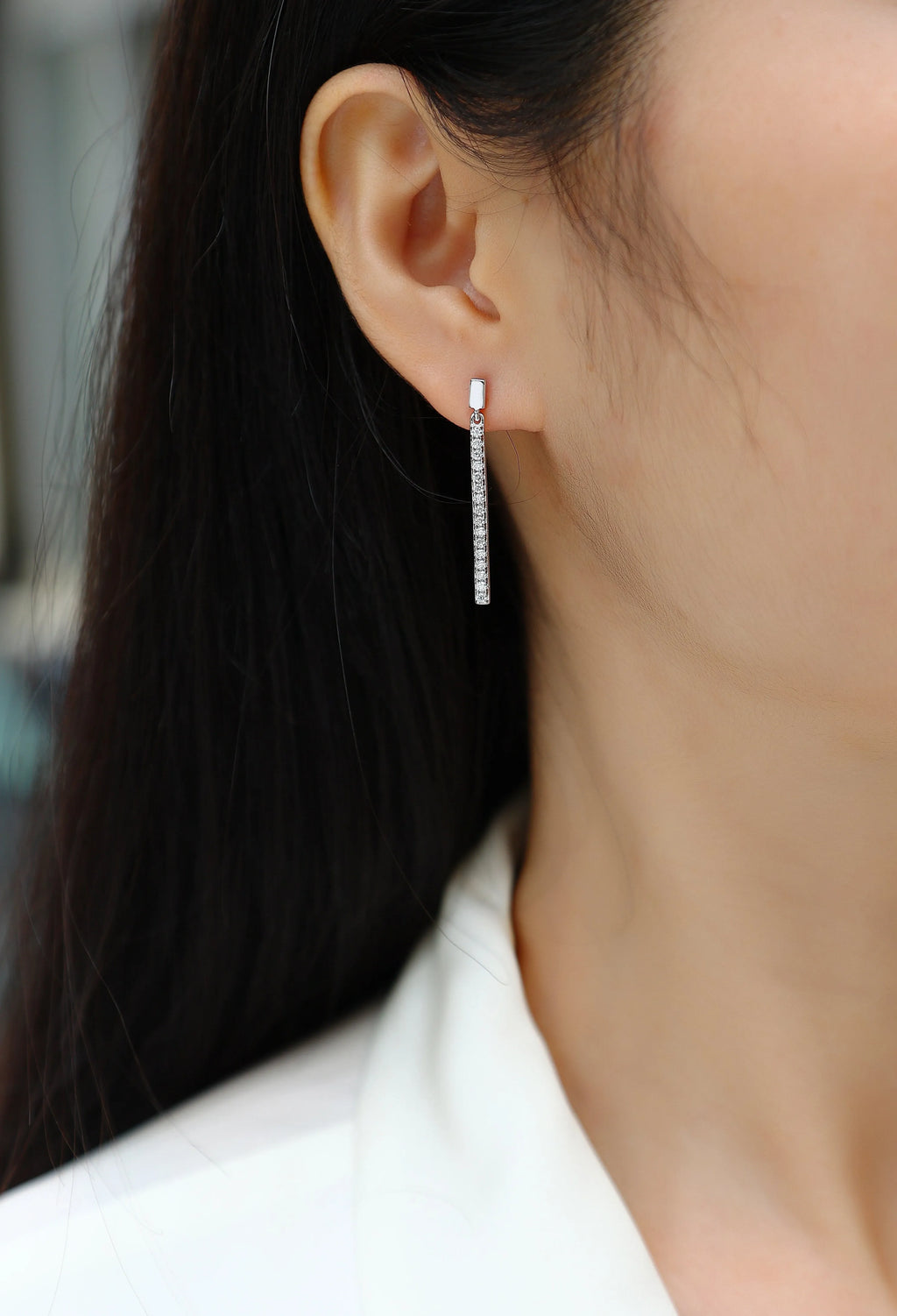 Two moissanite stud earrings in S925 silver with platinum plating, under 0.1 carat stones, gift box and GRA certificate