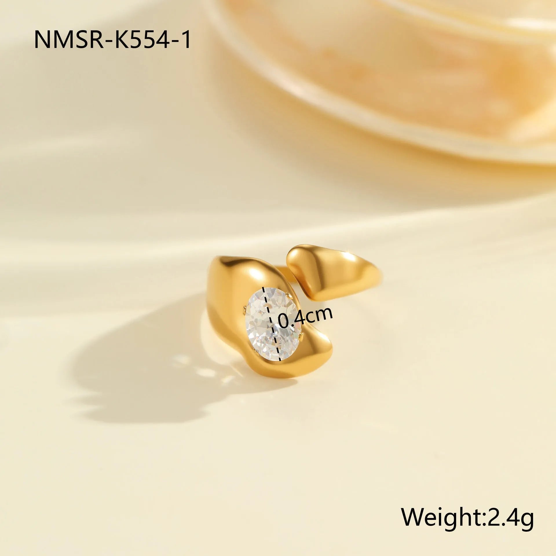 Geometric stainless steel ring with open mouth adjustable design and faceted zircon centrepiece
