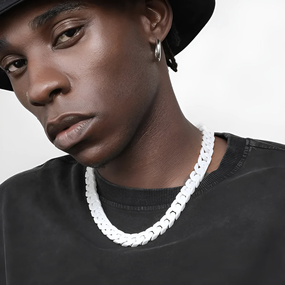 13mm unisex ceramic chain necklace in 45cm and 50cm lengths with white, black, and titanium steel options