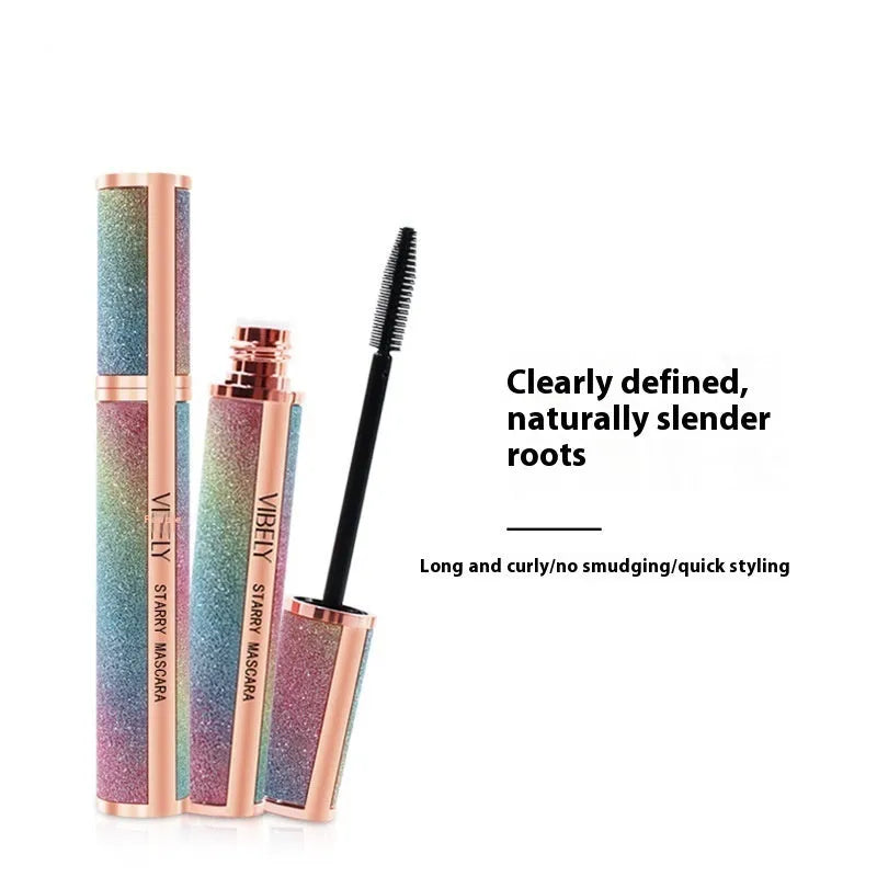 Black 4D waterproof mascara tube with applicator for long thick lashes