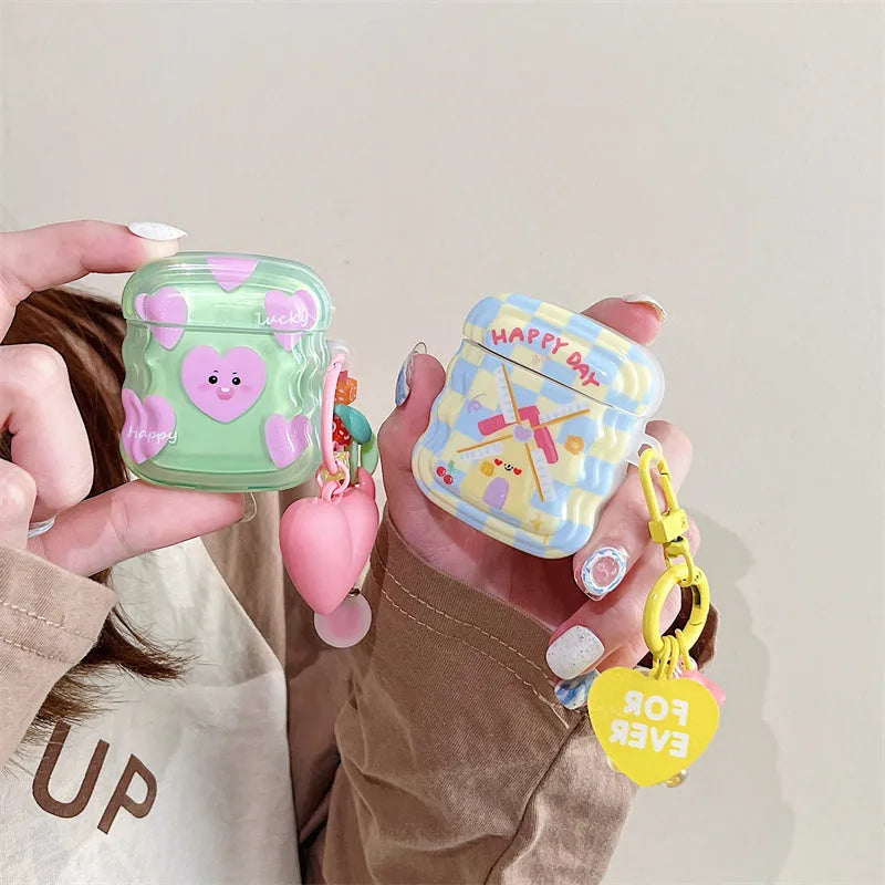 Silicone Bluetooth headphone cover for AirPods with soft shell and decorative pendant in green love heart style
