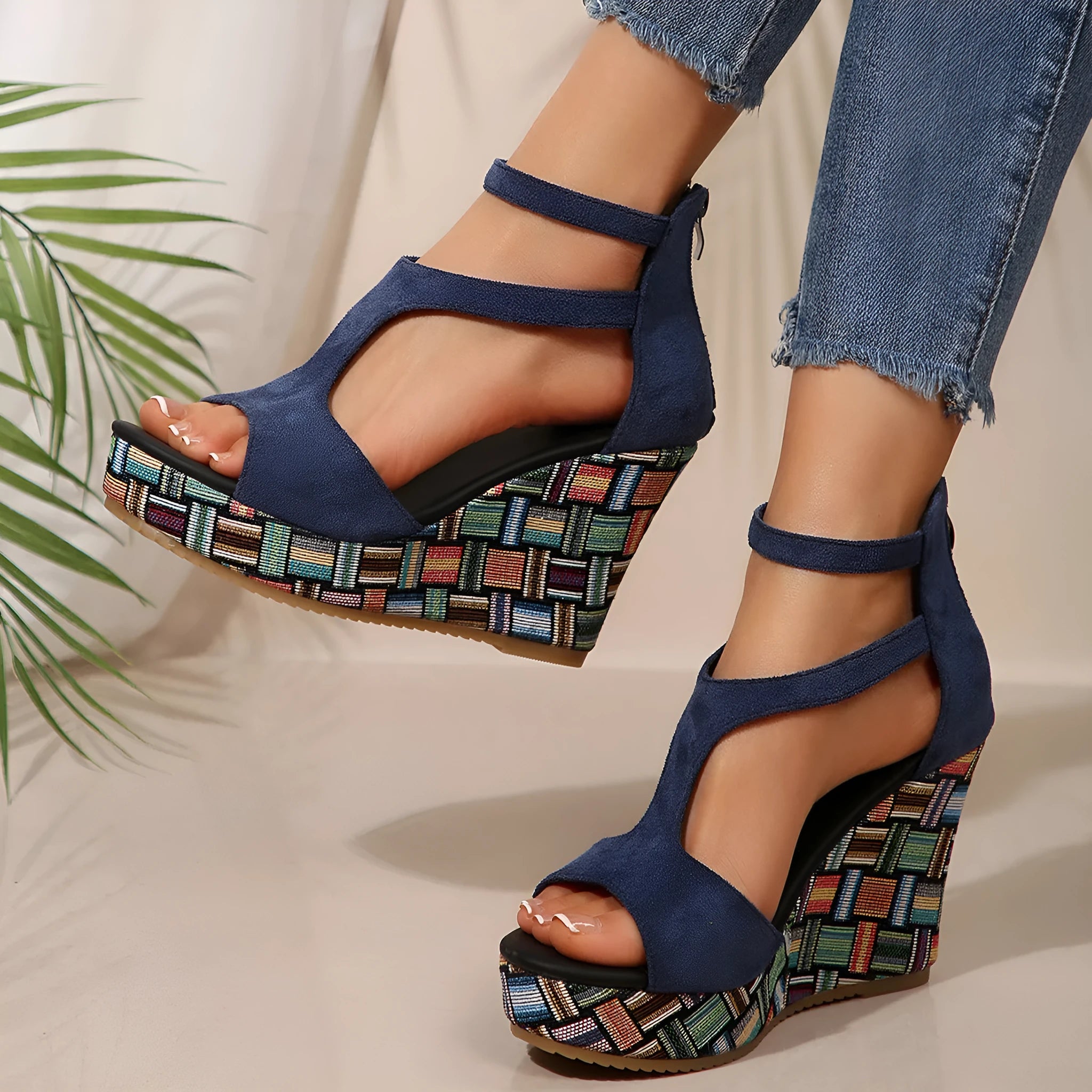 Women's beige ankle-strap sandals with a buckle, thick rubber sole featuring hemp, and a cloth upper.