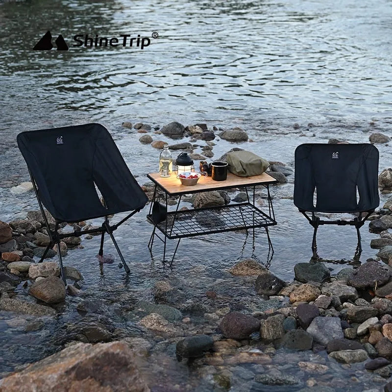 Lightweight aluminium alloy foldable outdoor moon chair in Oxford cloth, shown in army green high back style.