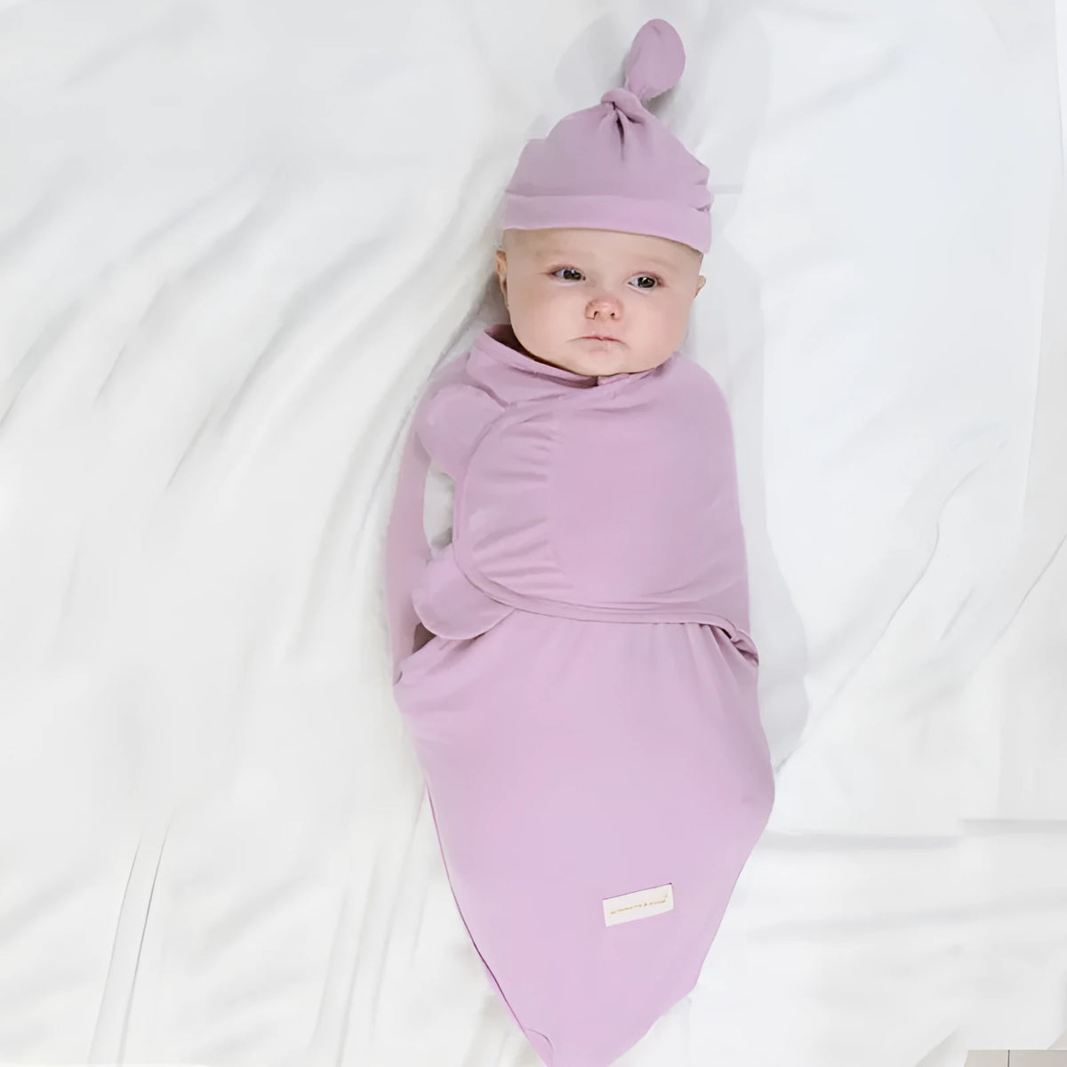Baby sleeping bag beanie suit in pure cotton with attached cap, S size 75x50cm, in white background bear pattern