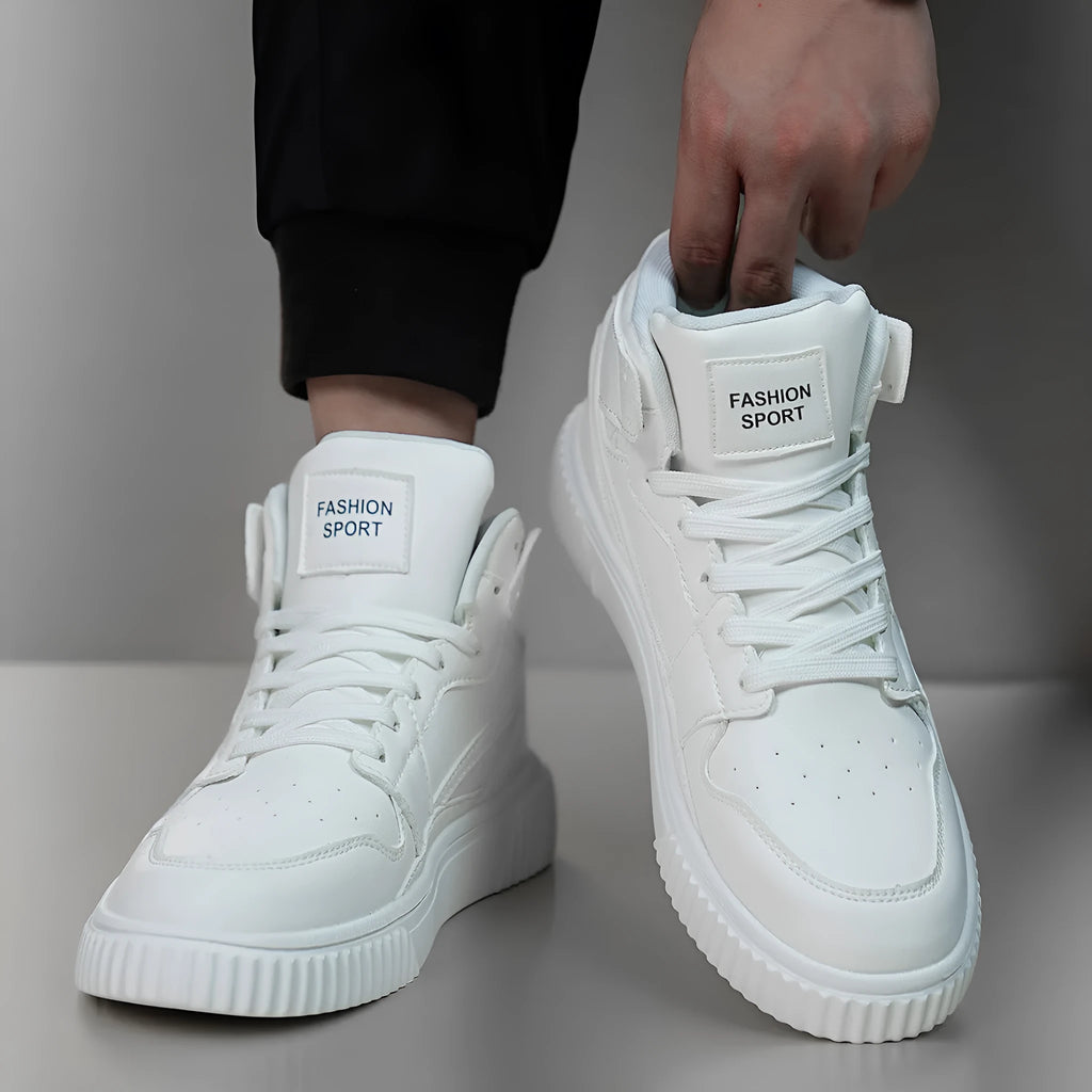 White men's casual round-toe shoes made of microfiber for autumn and winter.