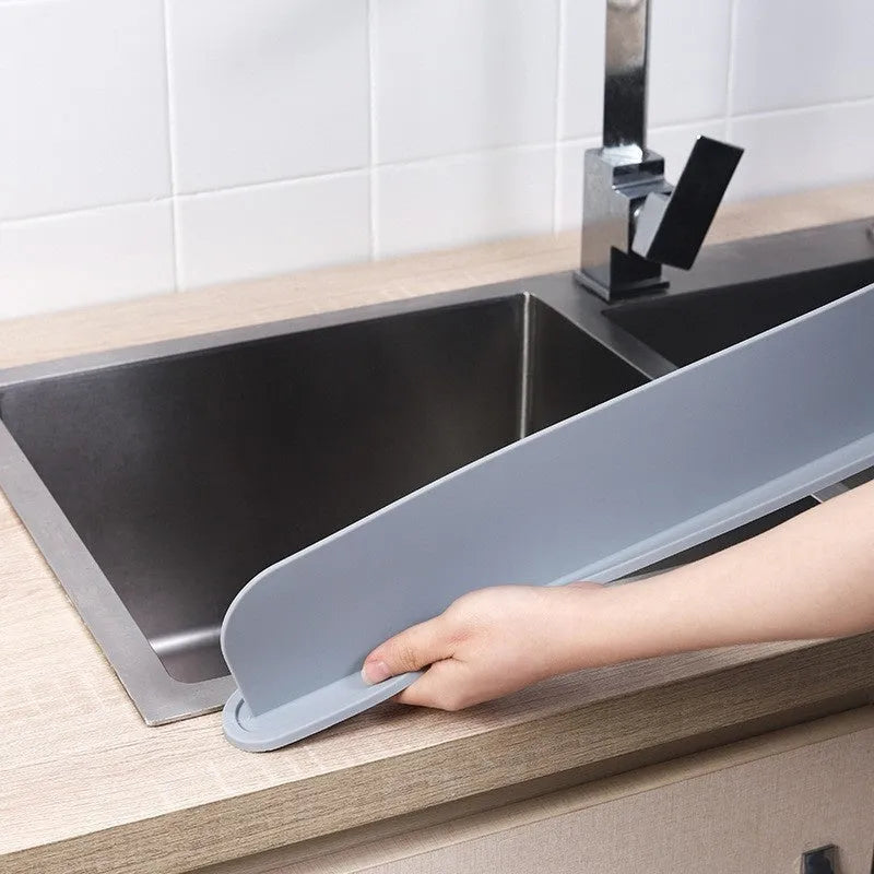 Silicone kitchen sink water blocking plate splash guard in grey blue or black