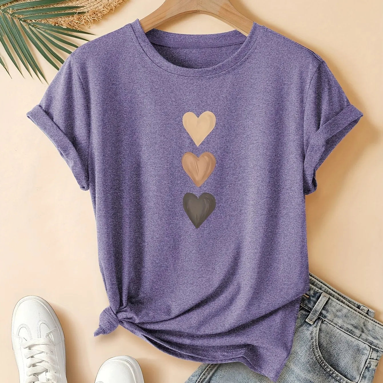 Women's short sleeve round neck t-shirt with an art retro pattern, in pure cotton fabric.