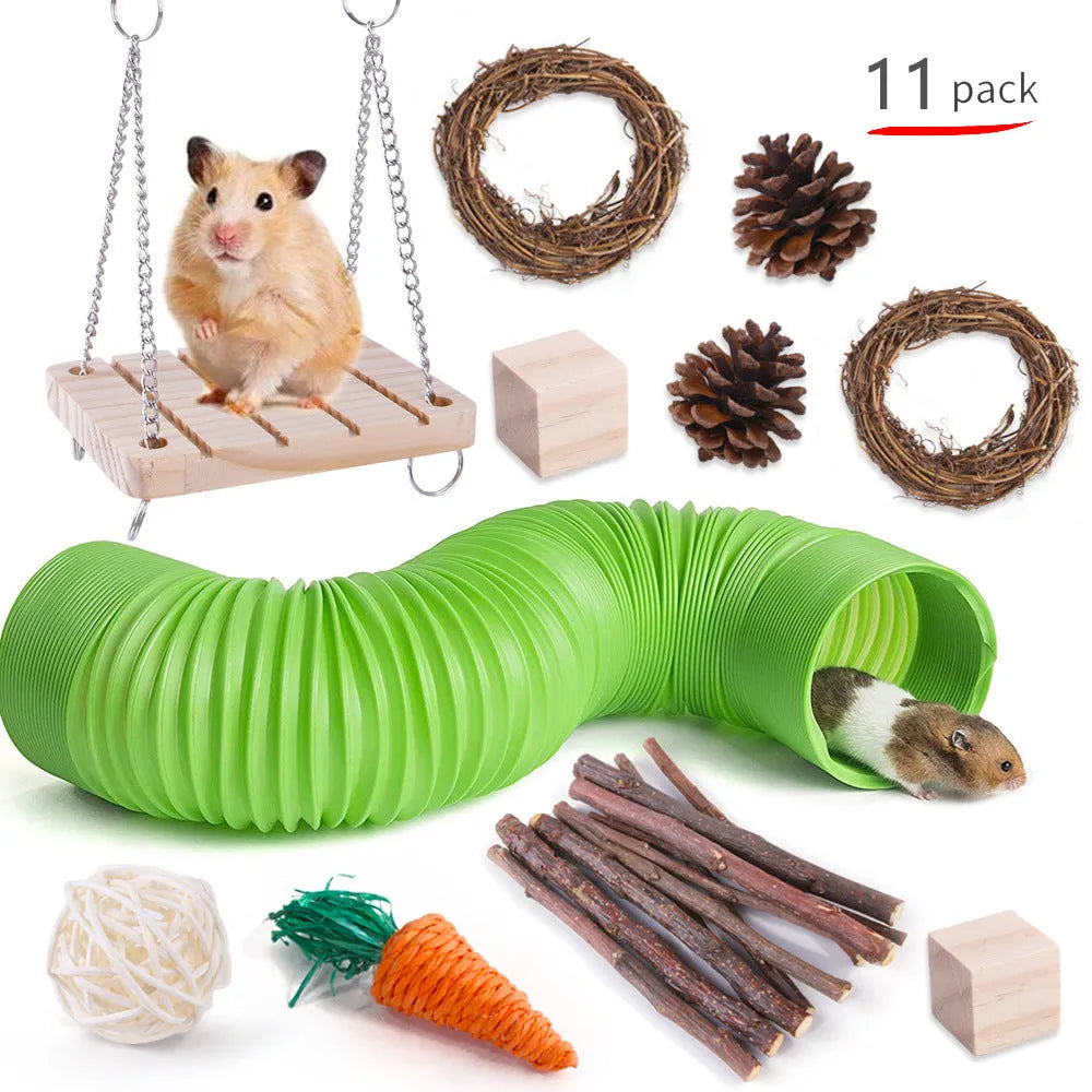 Wooden toy combination set for rabbits, guinea pigs, and parrots with straw mattress and natural material balls