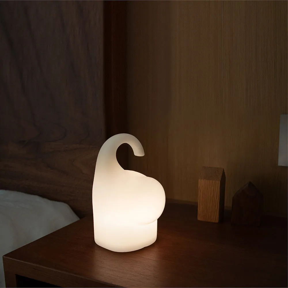 DOMI Elephant silicone night light with warm white 3000K LED glow, 96mm wide by 151mm tall