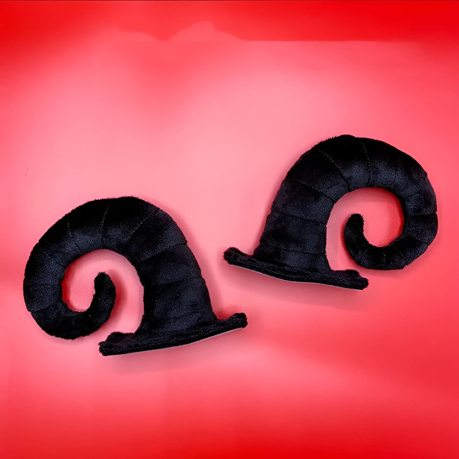 Pair of composite fibre demon horn decorations for motorcycle helmets in four colour options