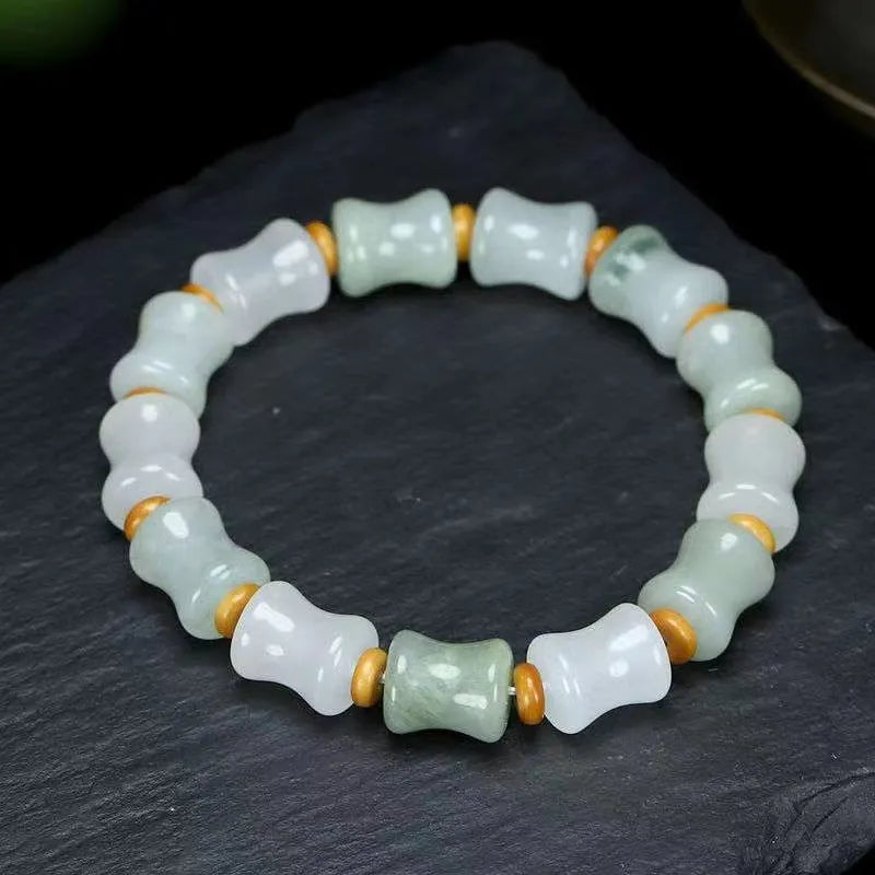Tianshan Emerald natural chalcedony diamond-shaped stone bracelet with coconut shell beads and safety lock on elastic string.
