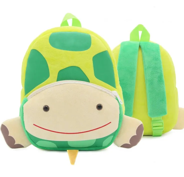 Plush children's backpack in animal design with dimensions 26x24x10cm