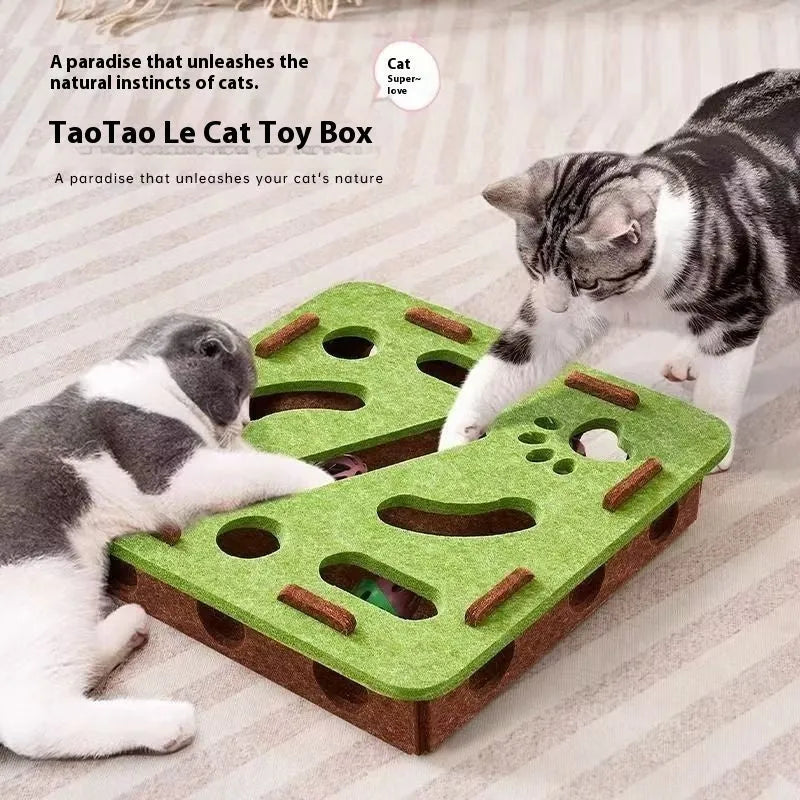 Green brown felt cat scratching pad measuring 30cm square for indoor cats