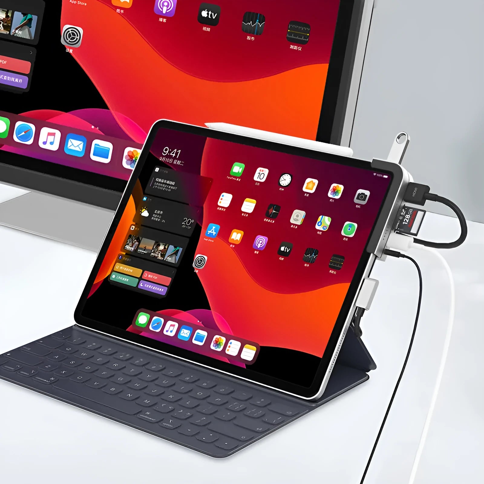Silver aluminium grey USB-C 6-in-1 docking station for iPad Pro with HDMI and card reader ports
