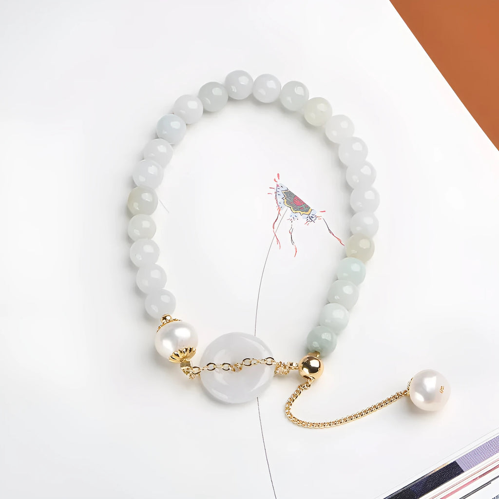 Natural jade pearl bracelet for women with emerald peace buckle and geometric pendant