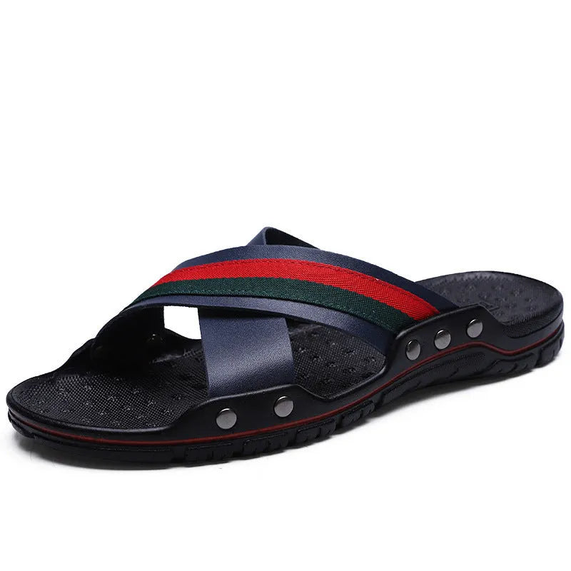 Men's cowhide leather flip-flops in black on a non-slip PU sole.