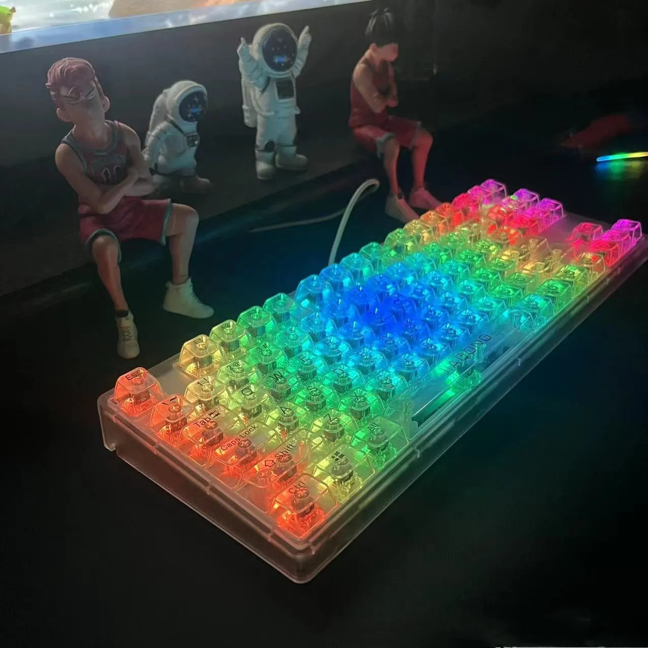 Transparent plastic 132-key universal keyboard key cap replacement set