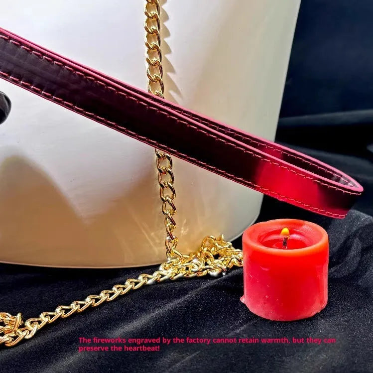 Night colour changing U-shaped leather collar with alloy ring pendant, unisex, in thermo and glow colourways