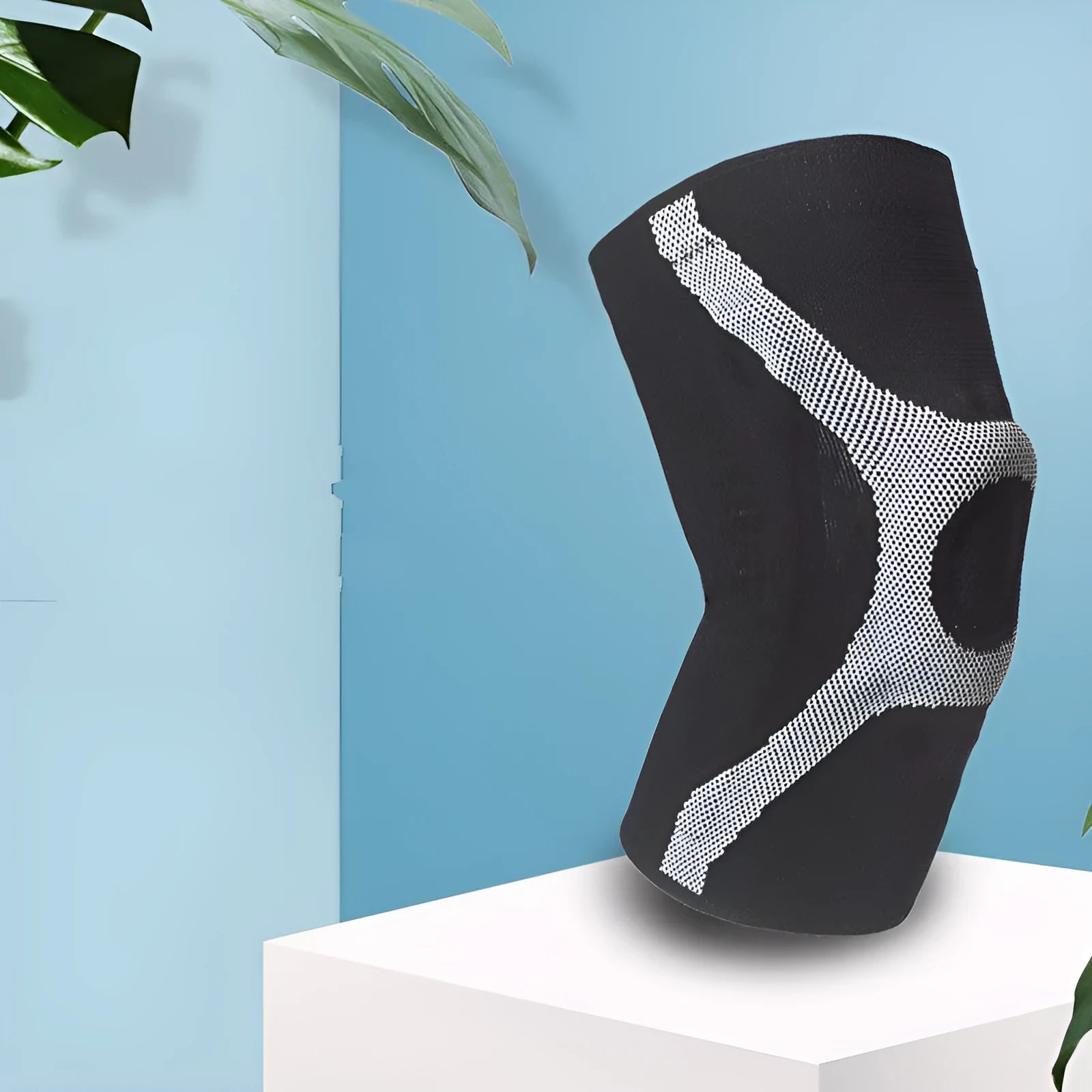 Red and grey silicone sports kneecaps for non-slip running and climbing protection.