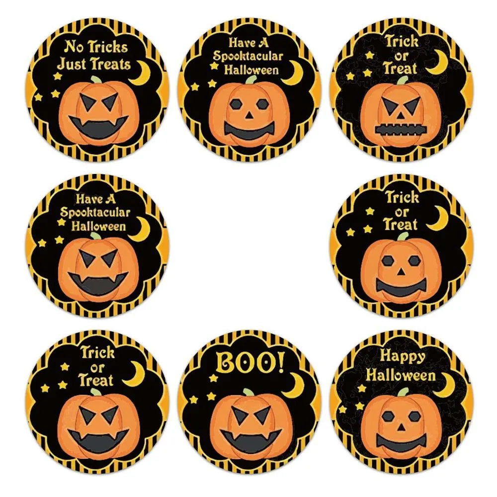 500-piece roll of Halloween pumpkin pattern PVC stickers in candy colours, 1 inch diameter