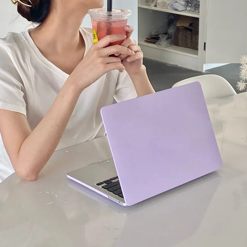Taro Mud Bobo laptop protective shell for MacBook Air and Pro models, hard plastic case