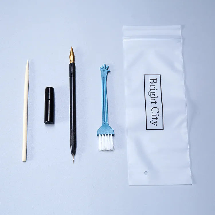 Scratch painting art tools set with 14.5 cm long implements for card paper projects