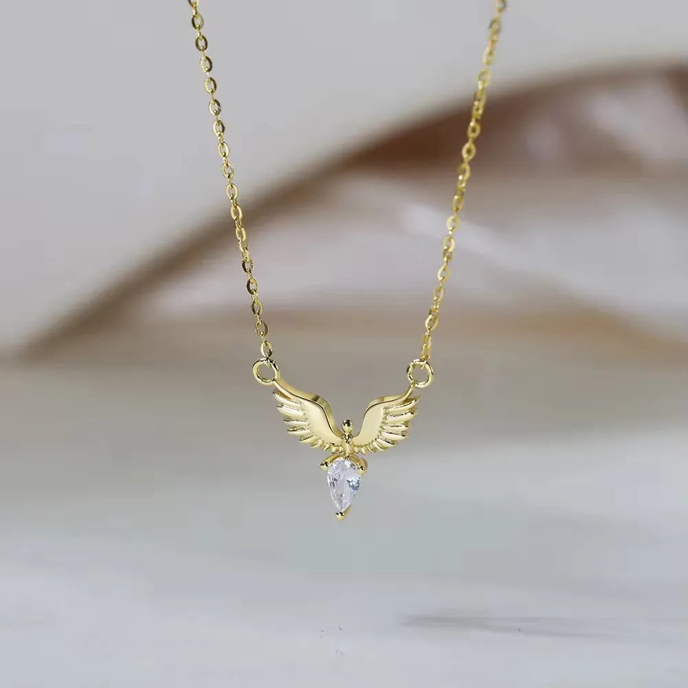 Women's sterling silver eagle pendant necklace on a polished O-ring chain, adjustable from 41cm to 50cm.
