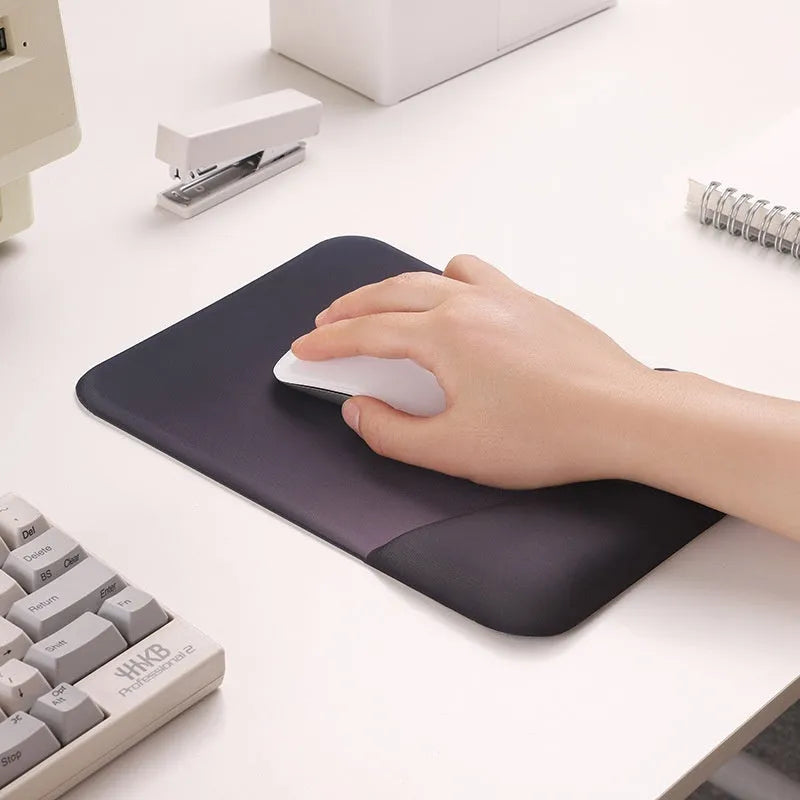 Square silicone gel wrist rest mouse pad with cloth surface, 250mm by 180mm