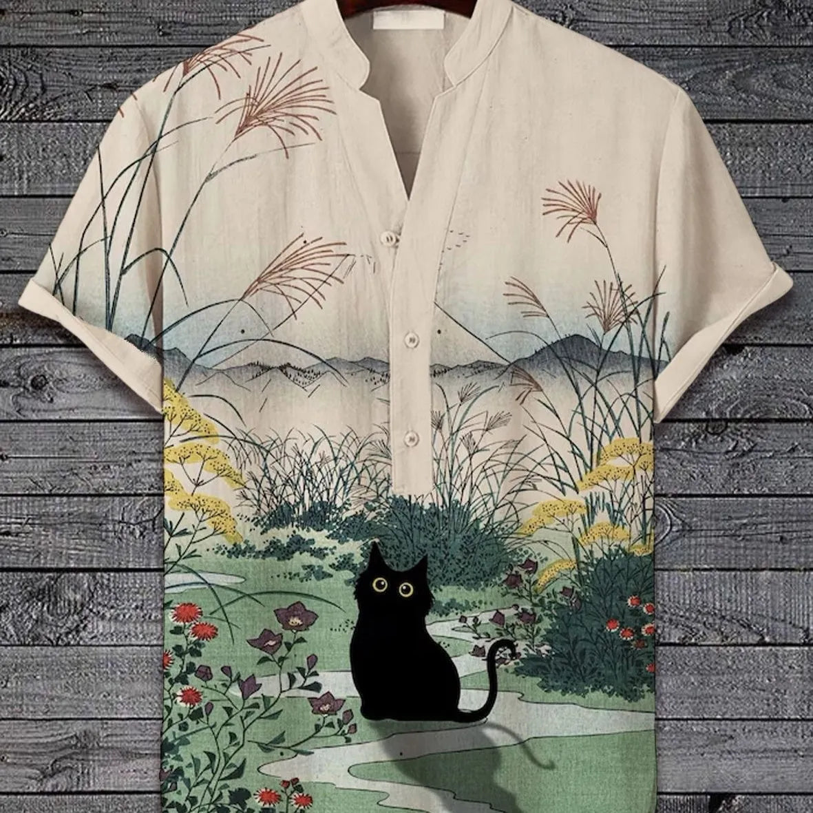 Short sleeve T-shirt with 3D digital animal print on polyester fabric in various colours.