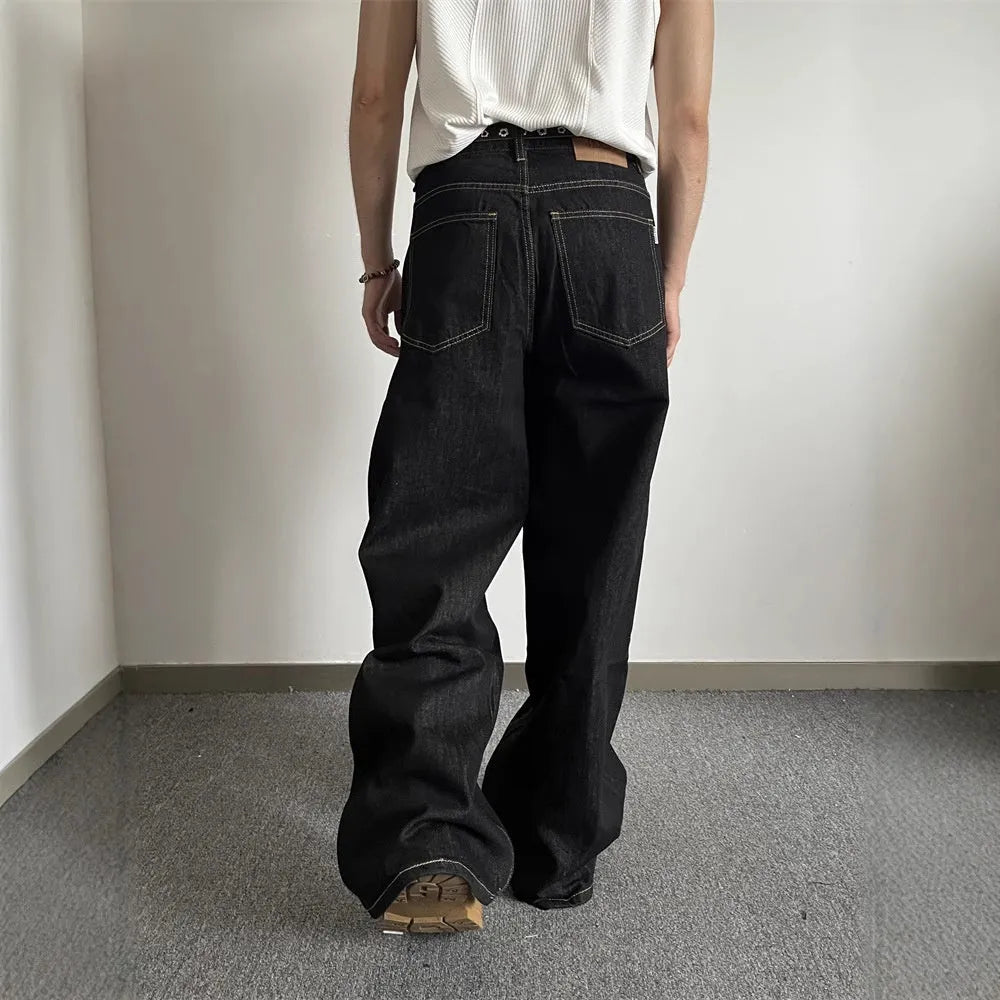 Black retro wide-leg jeans with straight-leg silhouette and mid-waist design