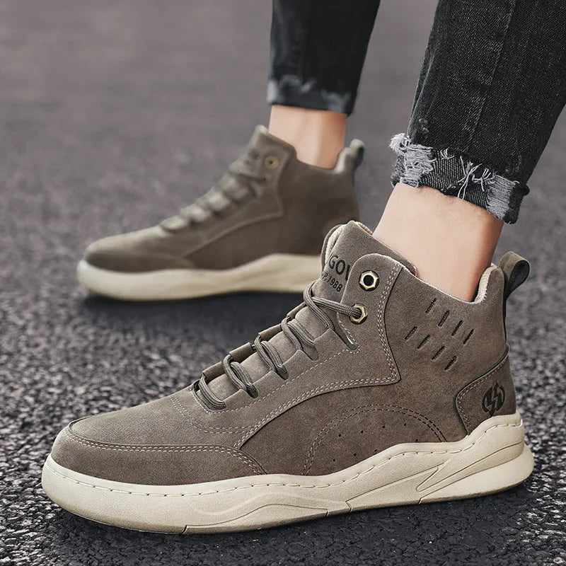 High-top board shoe in khaki with round toe and low heel