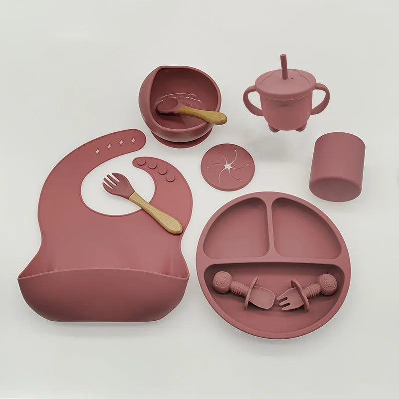 Baby silicone tableware 10 piece set in simple style for feeding over 6 months