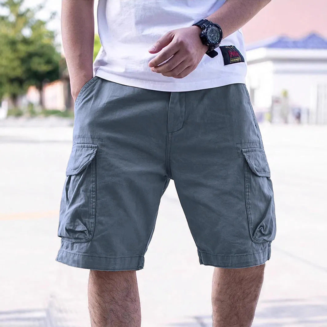 Men's cotton blend workwear shorts in loose fit with short length for summer