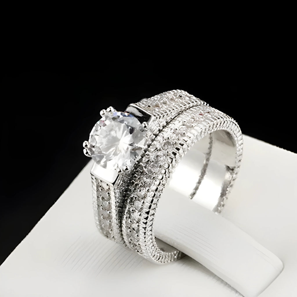 Diamond engagement ring set in European and American style, available in sizes 6 to 10.