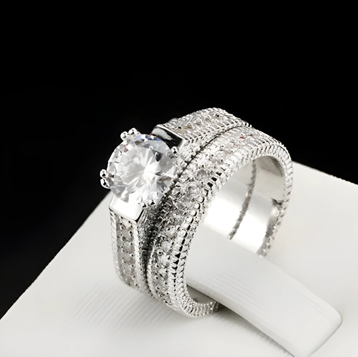 Diamond engagement ring set in European and American style, available in sizes 6 to 10.