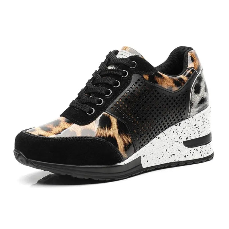 Women lace-up sneakers with 6.5cm height increase, PU upper, round toe, casual style in black