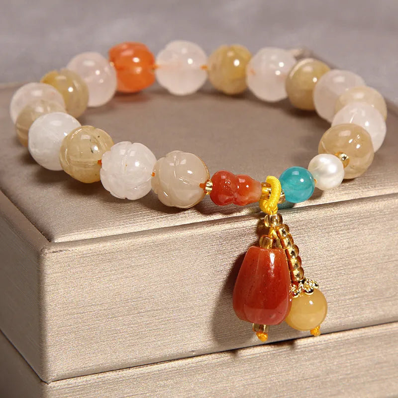 Women's yellow agate crystal bracelet on gold silk thread with Japanese Korean fashion style