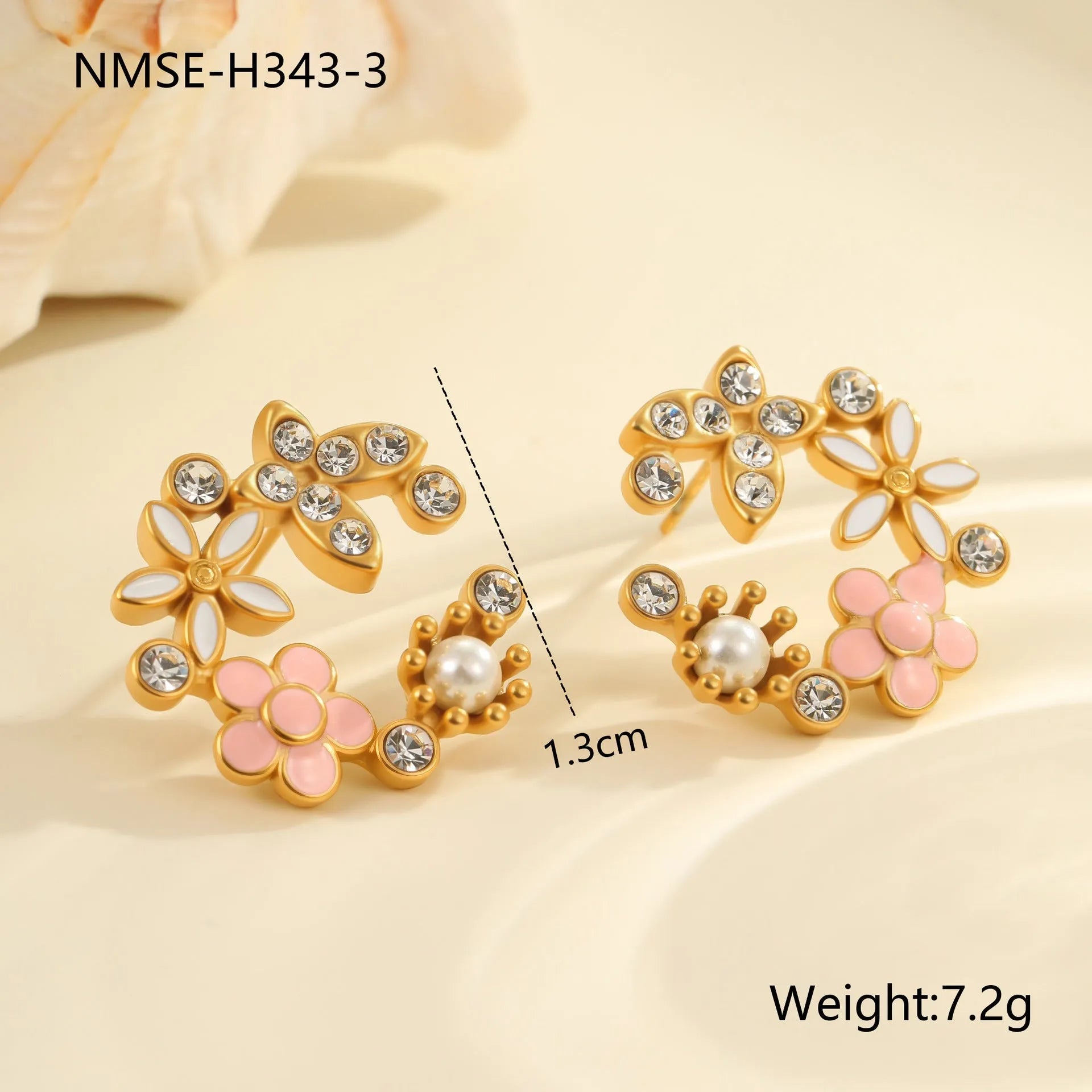 Flower stud earrings with colourful electroplated petals on gold-plated stainless steel