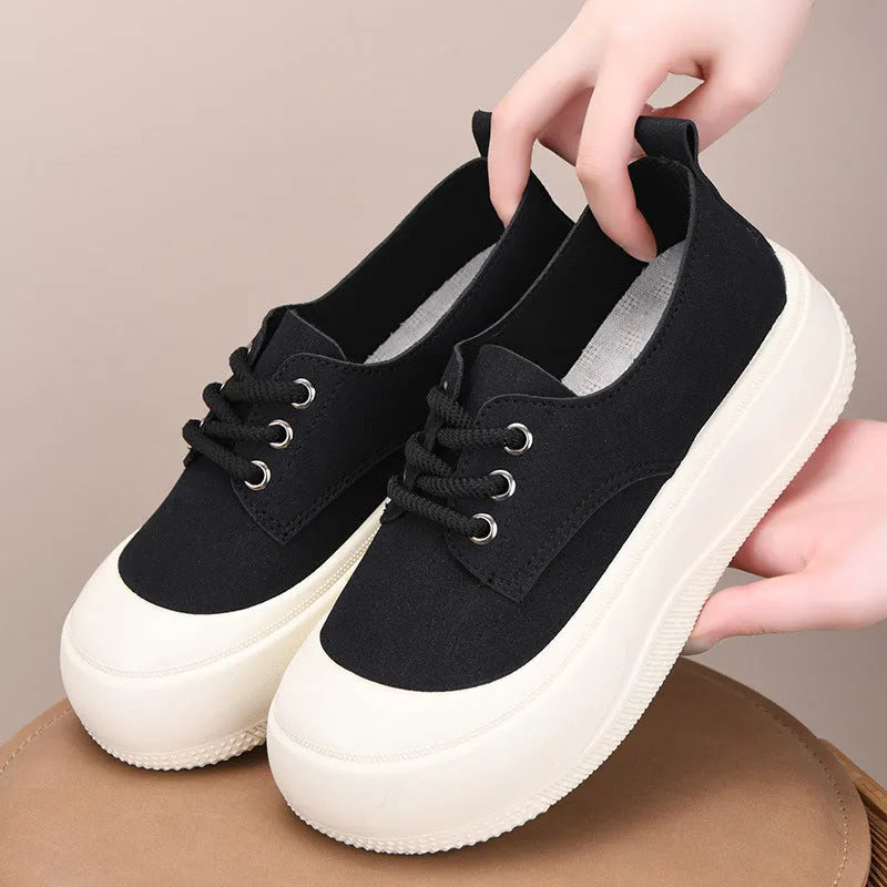 Camel suede women's platform loafers with round toe and front lace-up, showing 4cm thick sole.