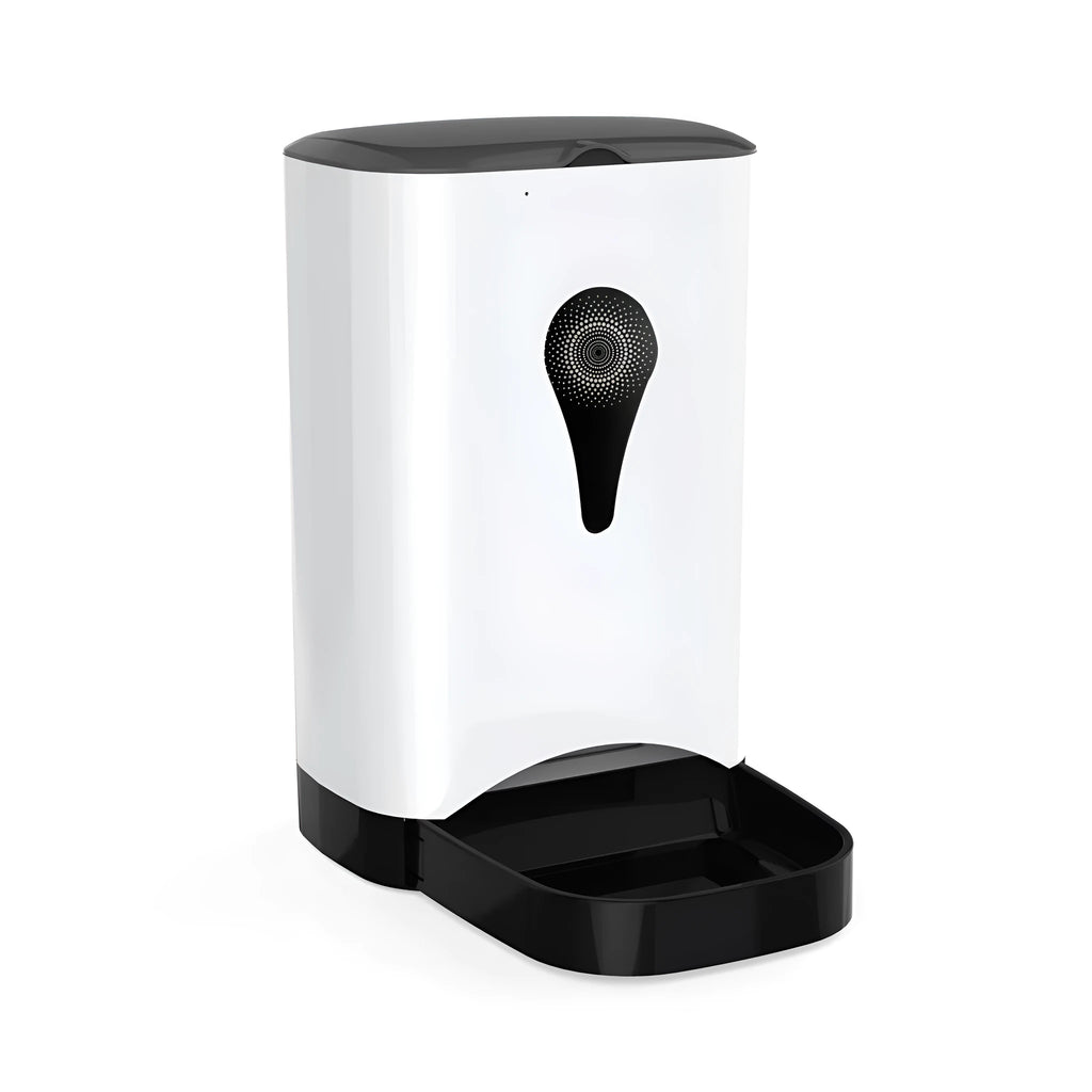White intelligent automatic pet feeder with 4.5L capacity and wide-angle camera for cats and small dogs