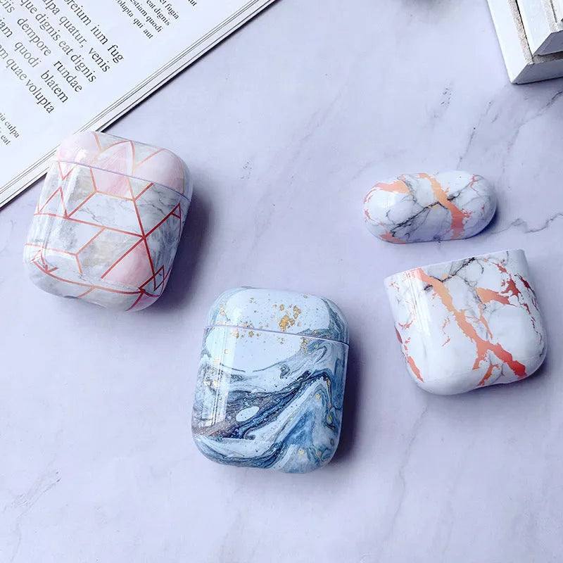 White marble-pattern hard PC protective case for Apple AirPods 1 and 2 charging box.