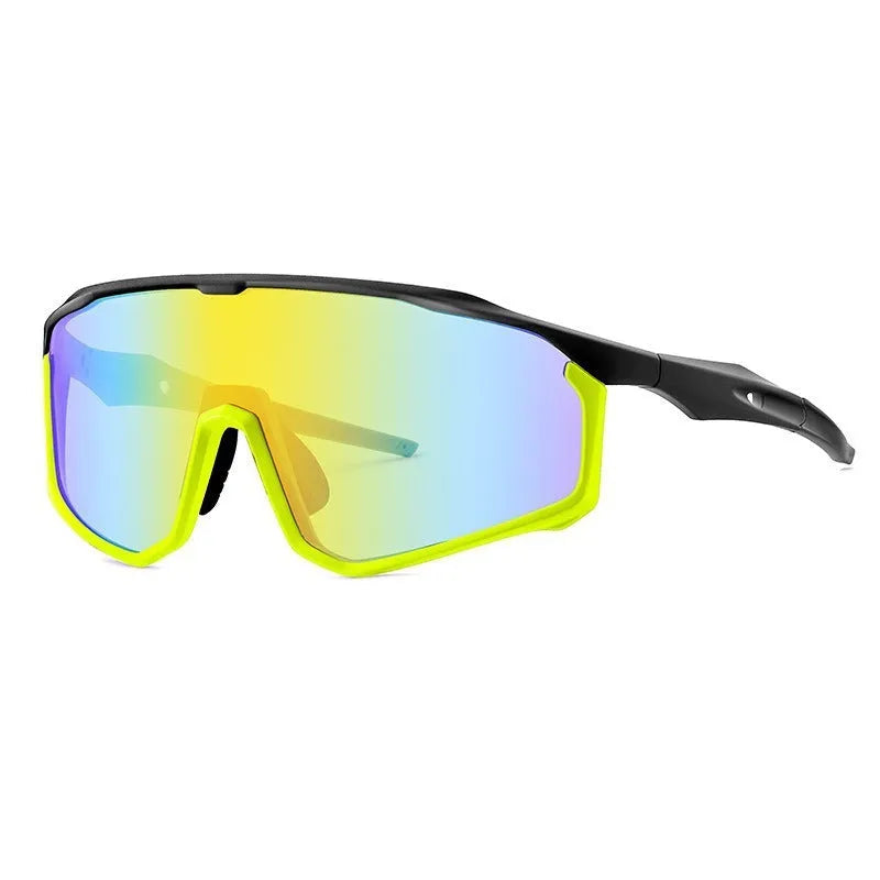 Mountaineering goggles with full frame design and colourful lenses for climbing hiking UV protection