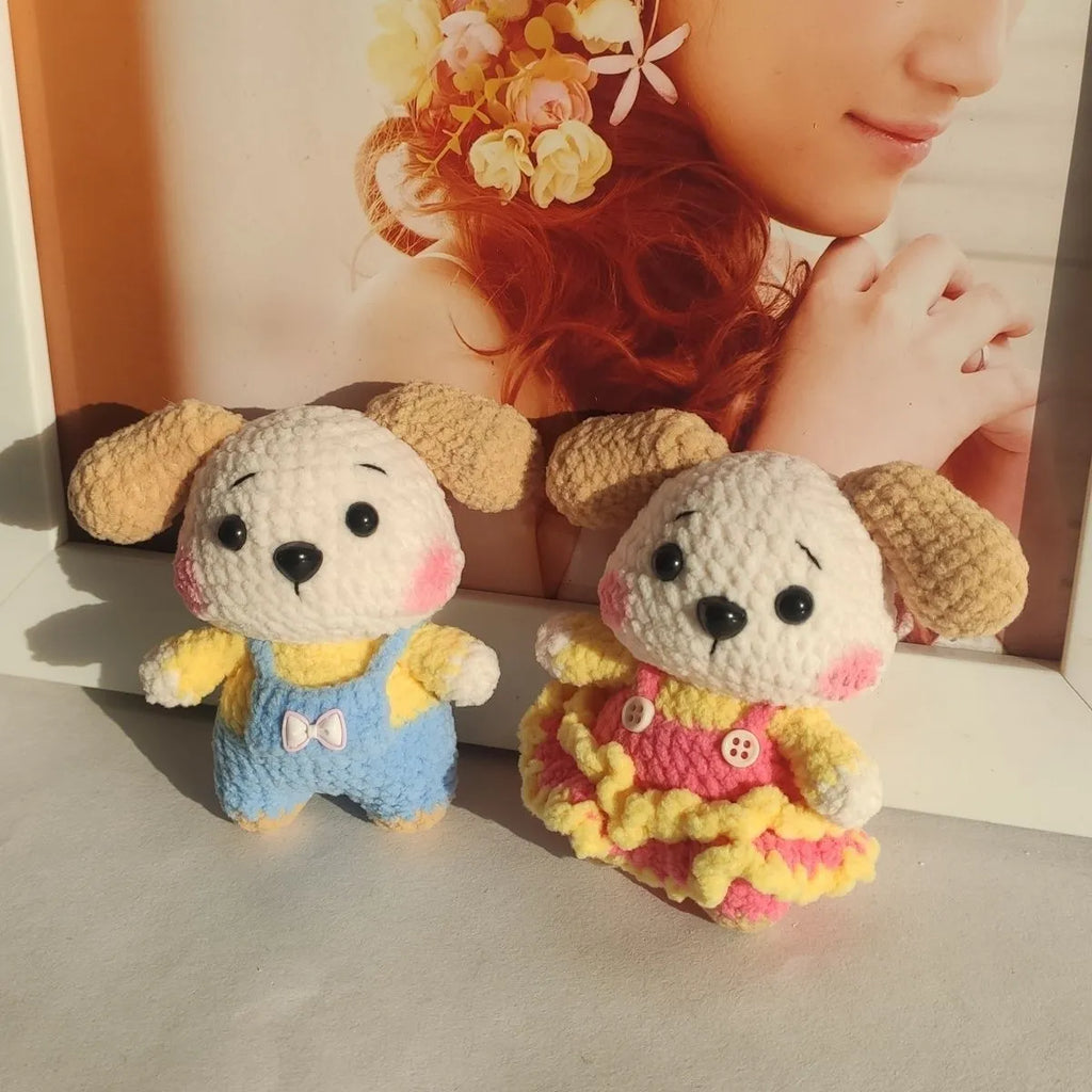 Knitted wool zodiac dog pendant with key chain in strap skirt, strap pants or pair styles